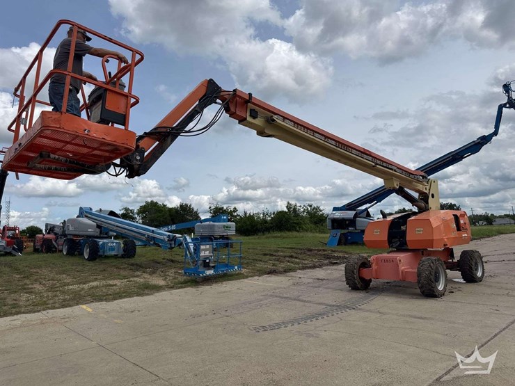 2013-jlg-860sj-image-1