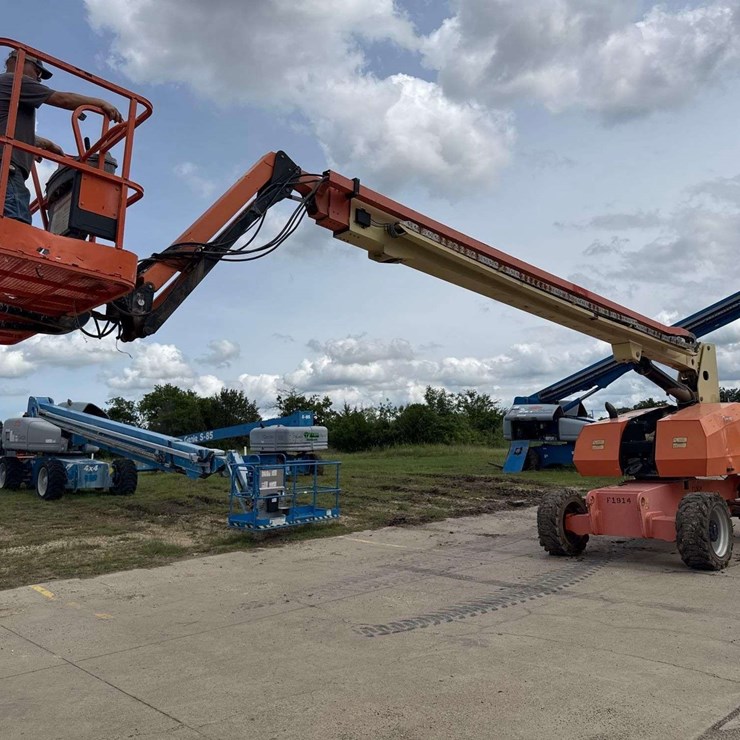 2013 JLG 860SJ