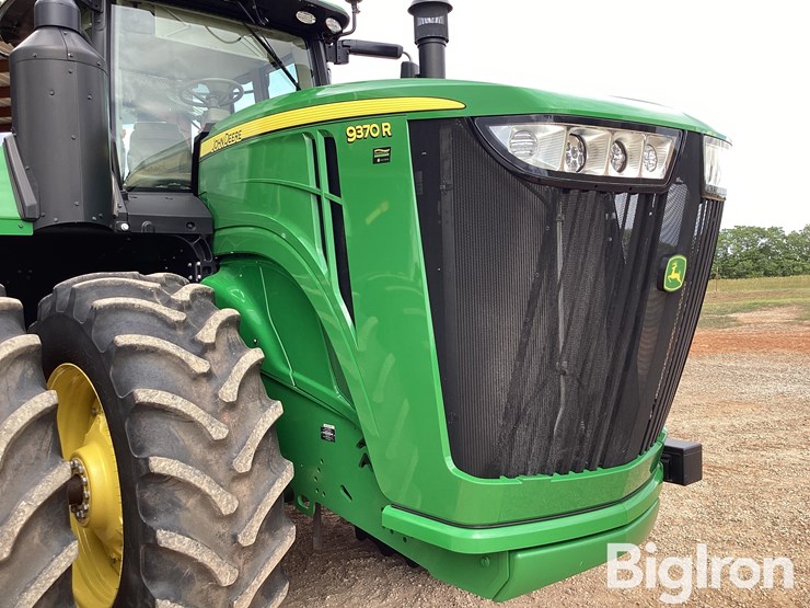 2020-john-deere-9370r-image-16