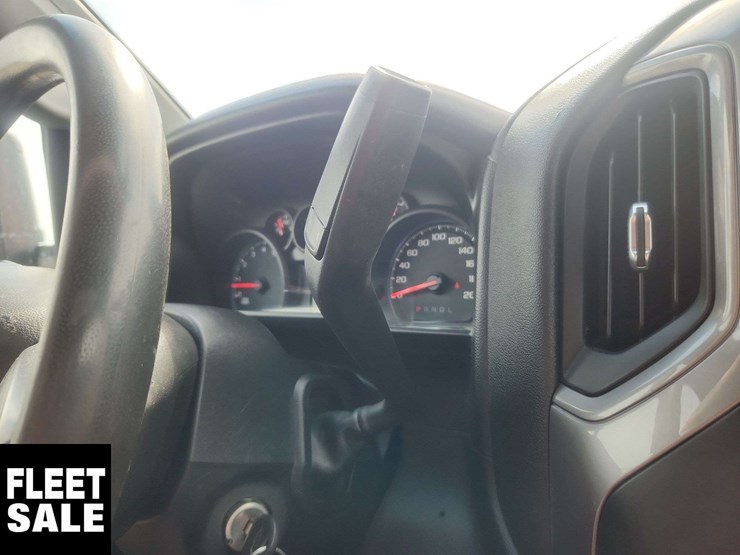 2020-chevrolet-silverado-3500hd-image-21