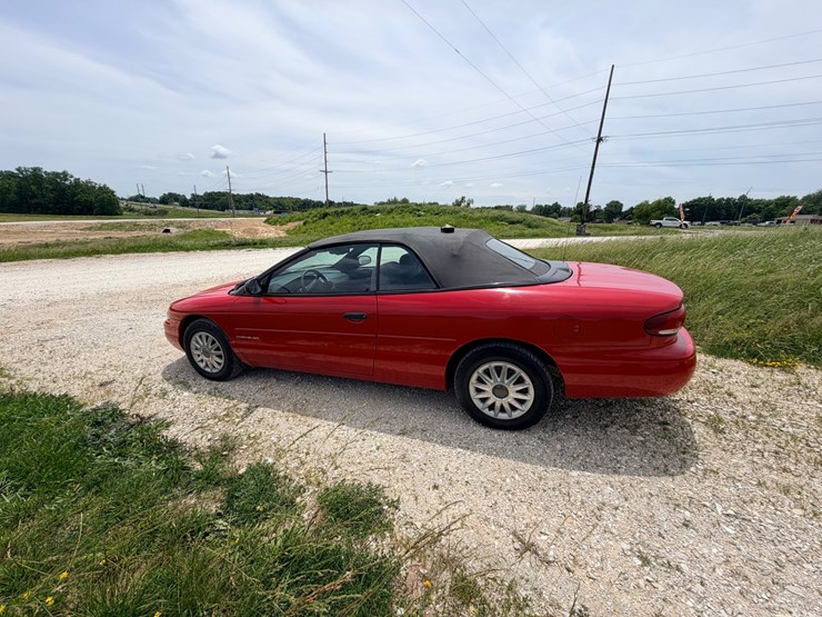 #24069-•-1997-chrysler-sebring-passenger-car-image-7