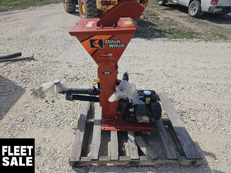 ditch-witch-fm5-image-5