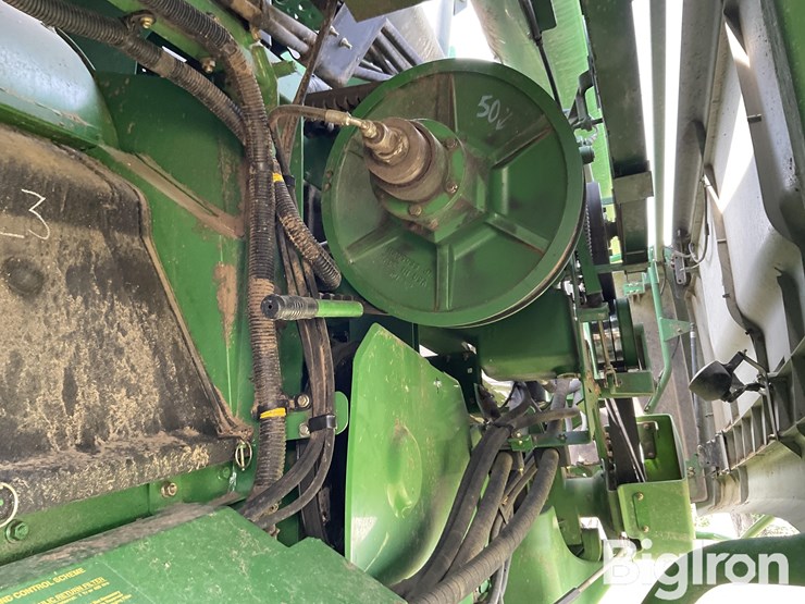 2009-john-deere-9770-sts-image-14