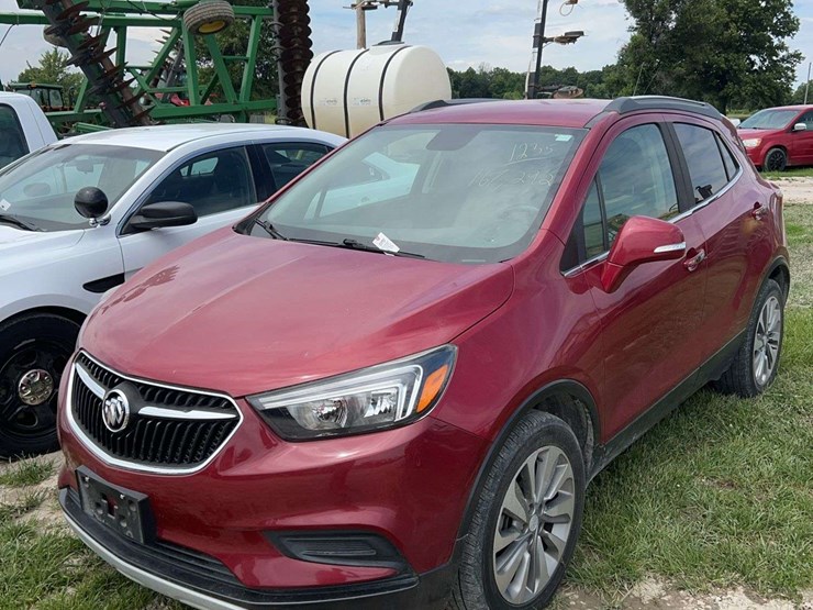 2019-buick-encore-image-1