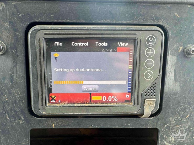2021-deere-850l-wlt-image-80