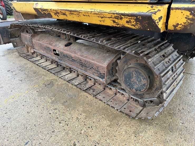 caterpillar-307c-image-22