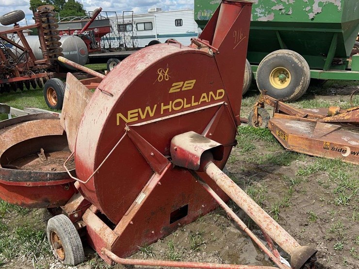 new-holland-28-image-2