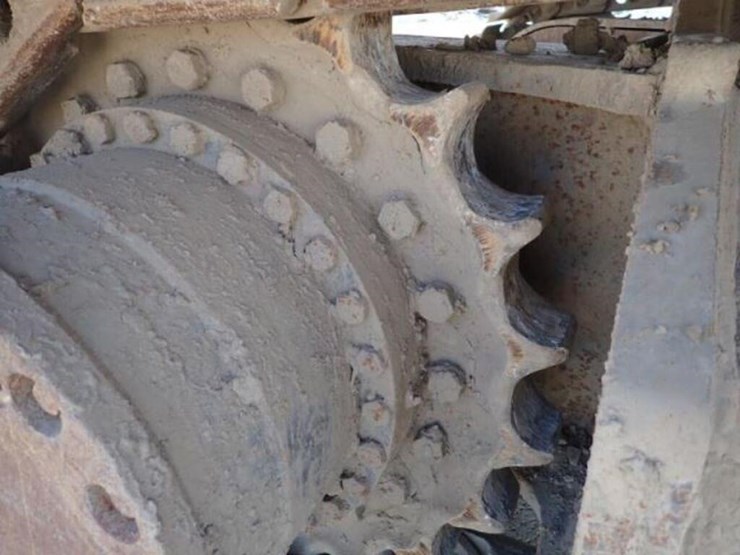 2004-deere-270c-lc-image-88