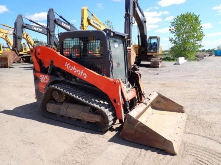 2023-kubota-svl65-2-image-3