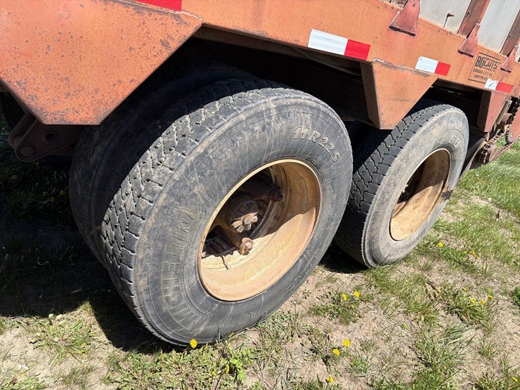 1976-bobc-30ft-live-bottom-semi-silage-trailer-image-11