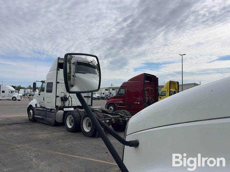 2016-international-prostar-image-18