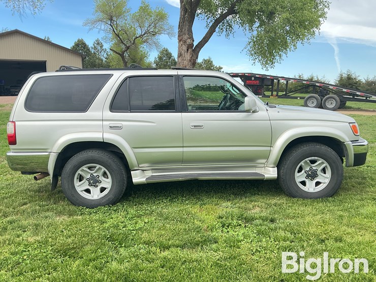 2001-toyota-4-runner-image-4