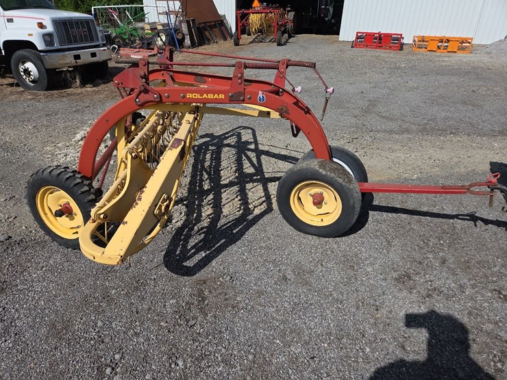new-holland-256-image-17
