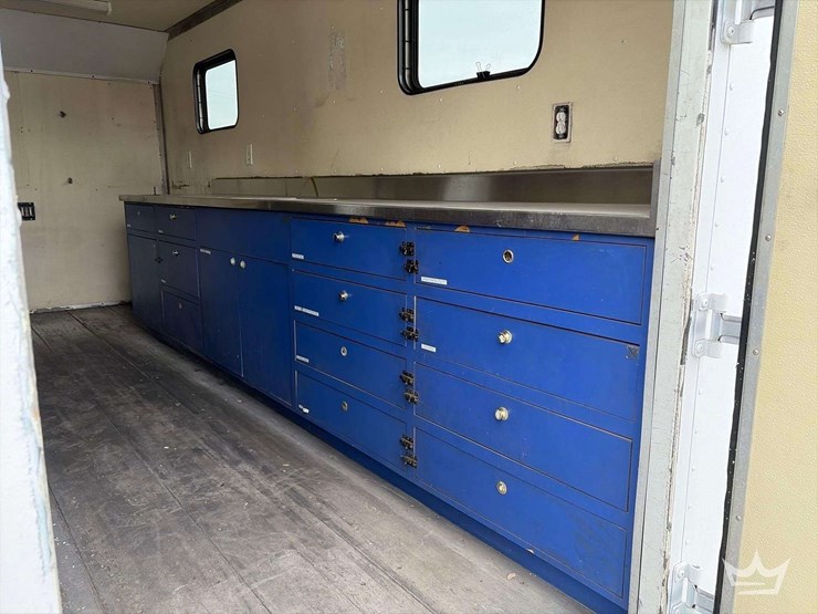 2011-international-durastar-4300-image-22