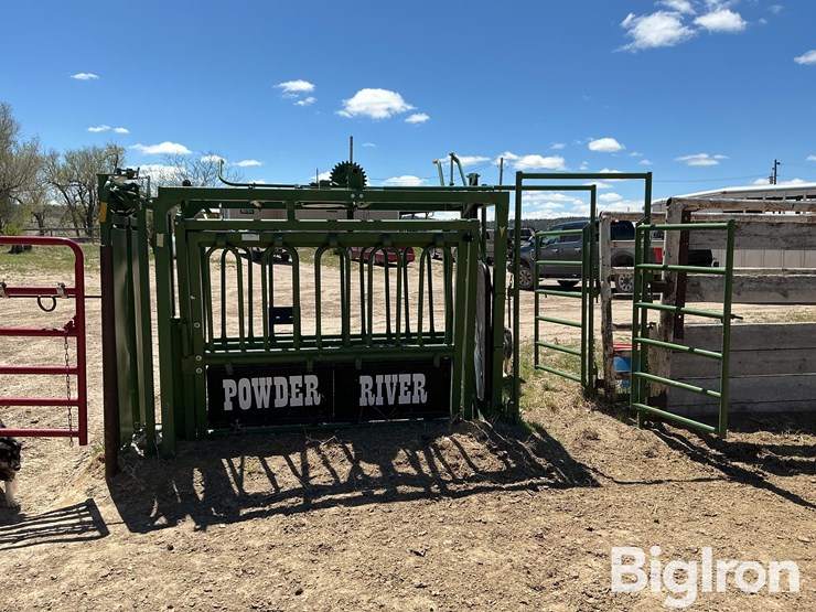 powder-river-working-chute-w/-palpation-cage-image-8