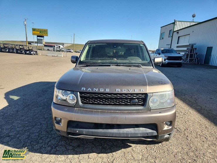 2011-land-rover-range-rover-image-9