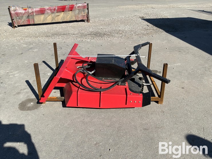 2026-massey-ferguson-730-image-4