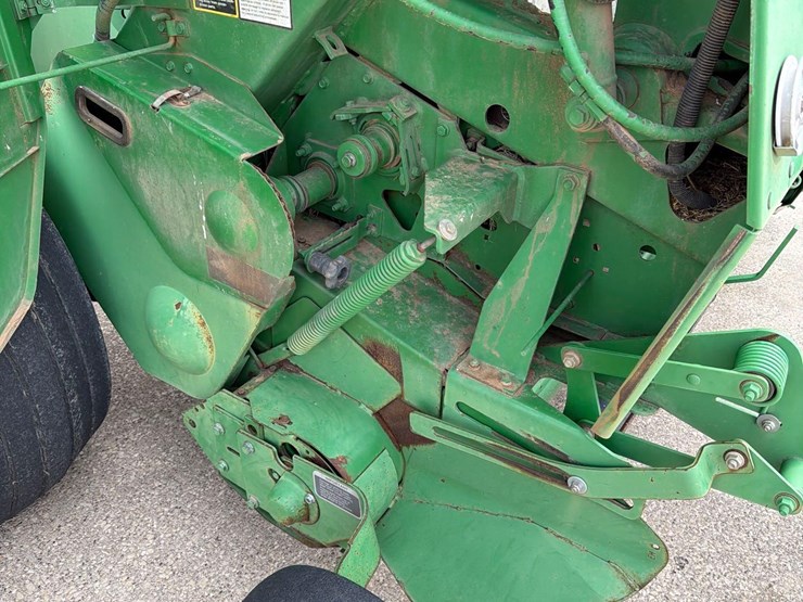 john-deere-568-image-28
