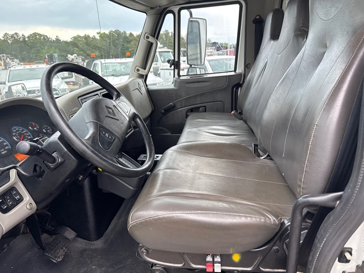 2014-international-durastar-4300-image-9