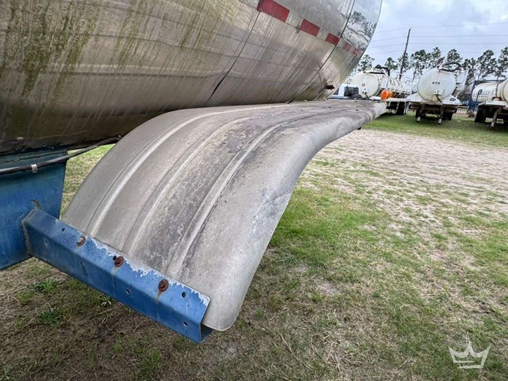 1985-polar-tank-image-7