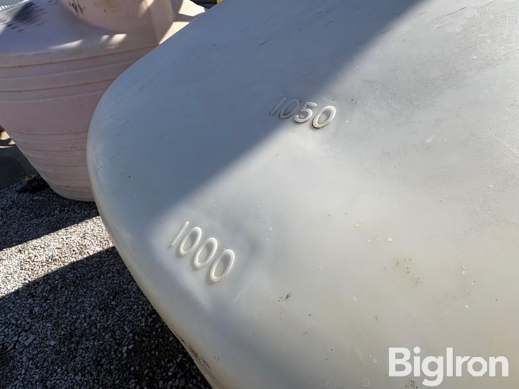poly-tanks-&-pump-image-11