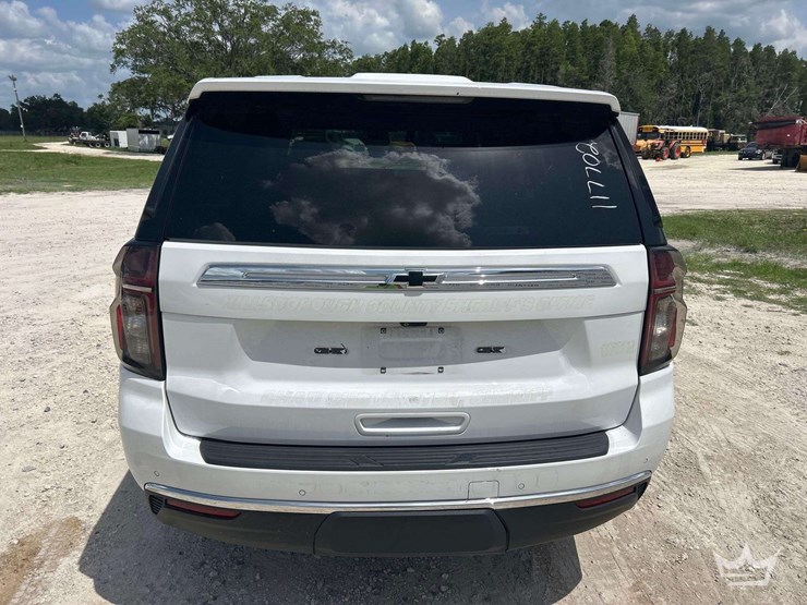 2023-chevrolet-tahoe-image-2