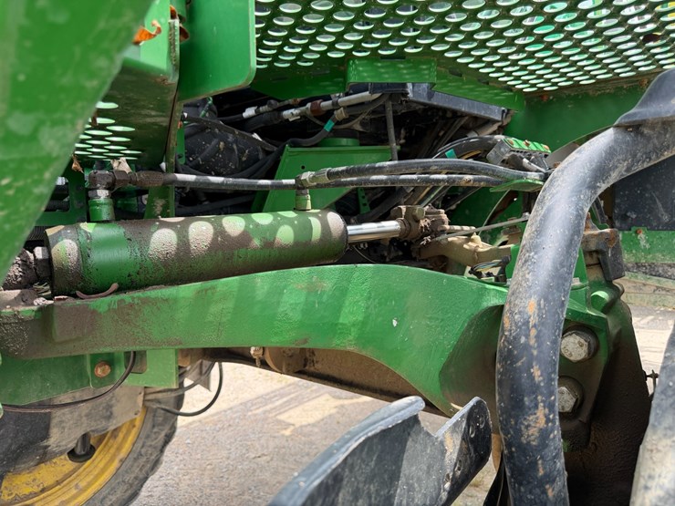 2016-john-deere-r4038-image-70