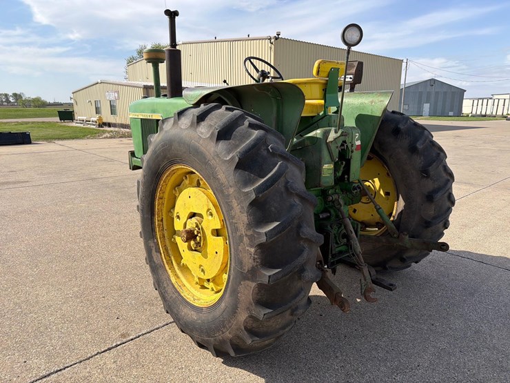 john-deere-4020-image-5