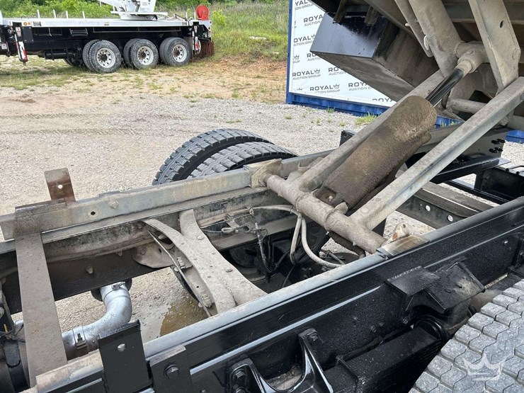 2015-ford-f750-image-20