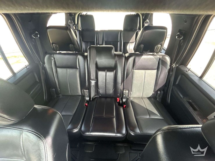 2017-ford-expedition-image-23