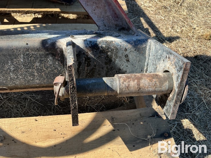 3-pt-hydraulic-bale-spinner/unroller-image-13