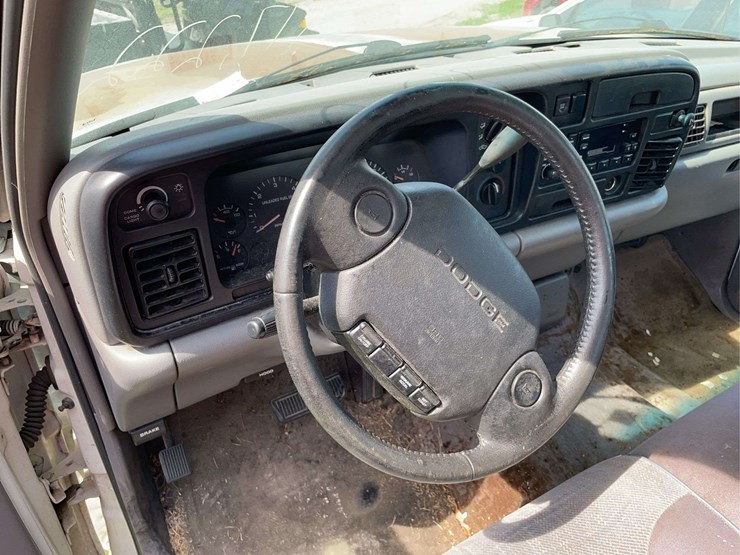 1996-dodge-ram-1500-image-5