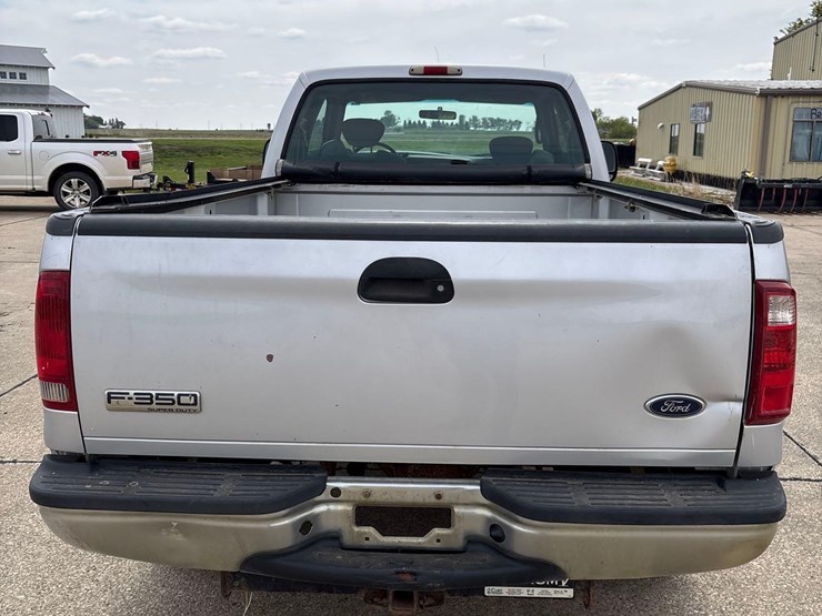 2001-ford-f250-image-14