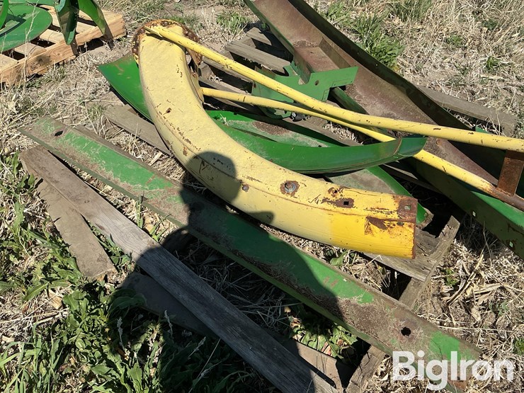 john-deere-5830-image-12
