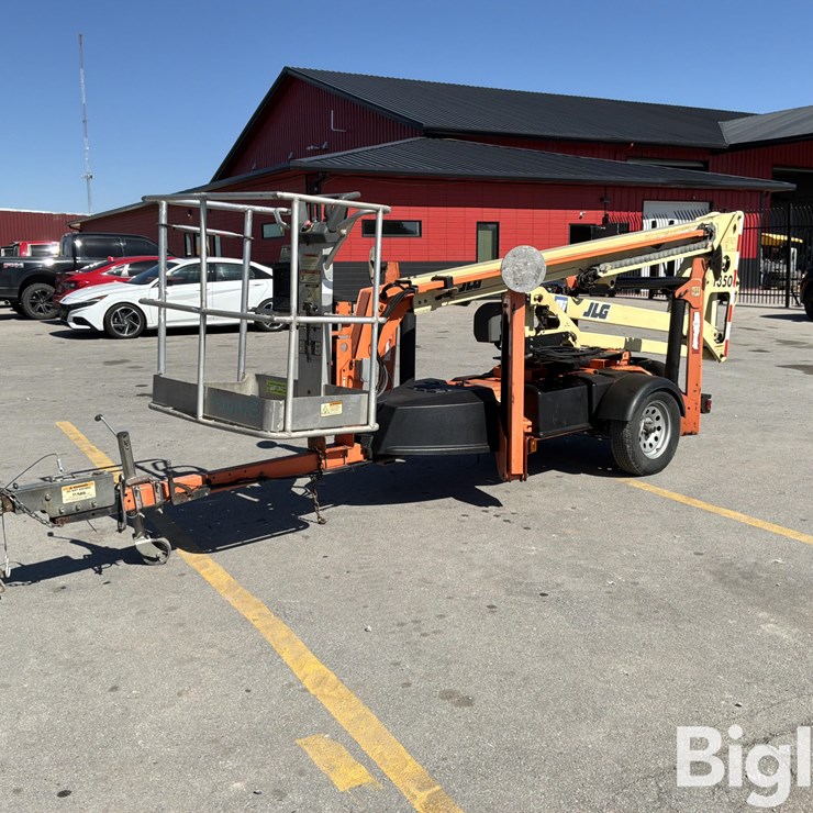 2013 JLG T350