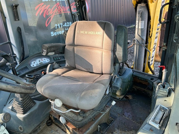 new-holland-lb95b-image-22