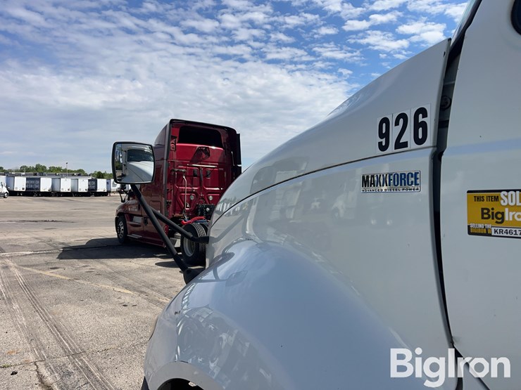 2013-international-prostar-image-17