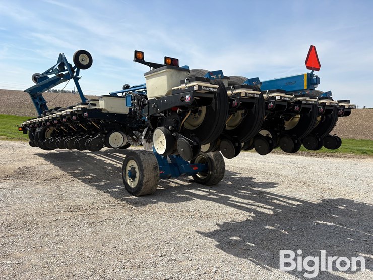 kinze-3800-image-7