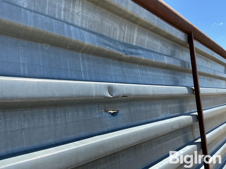 portable-free-standing-wind-break-panel-image-10