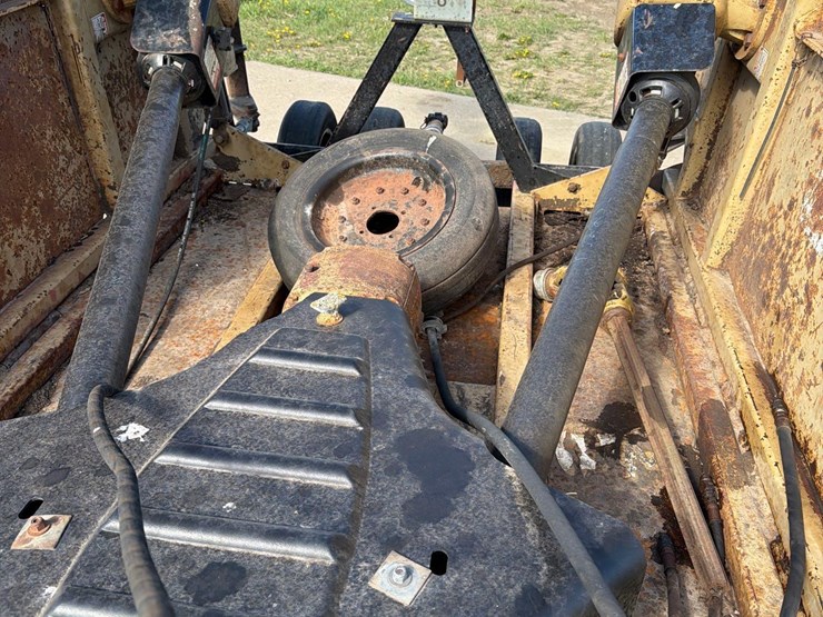 land-pride-16ft-bat-wing-mower-image-19