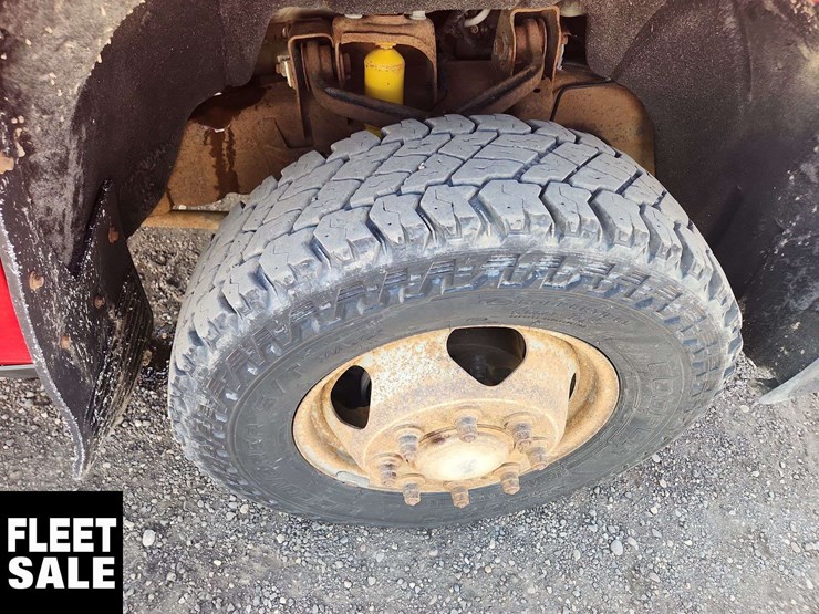 2019-chevrolet-silverado-3500hd-image-31