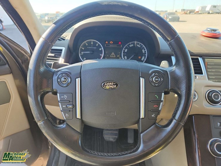 2011-land-rover-range-rover-image-19