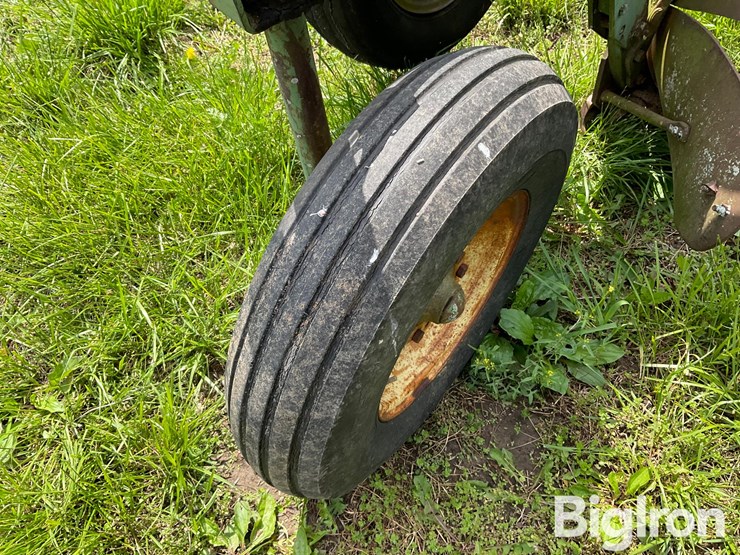 john-deere-on-land-plow-image-10