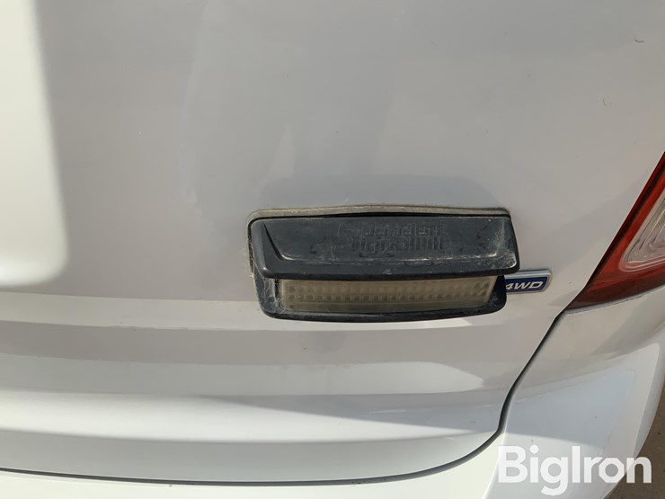 2014-ford-explorer-image-17