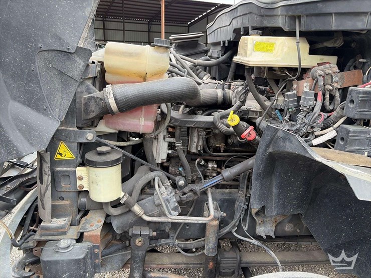 2011-international-durastar-4300-image-14