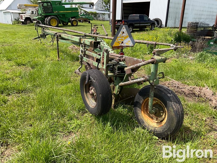 john-deere-on-land-plow-image-7