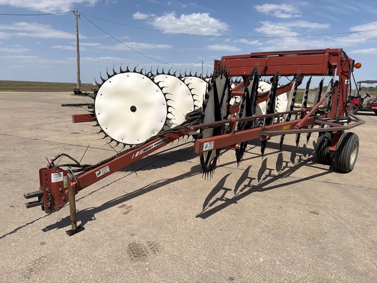 massey-ferguson-5130-image-1