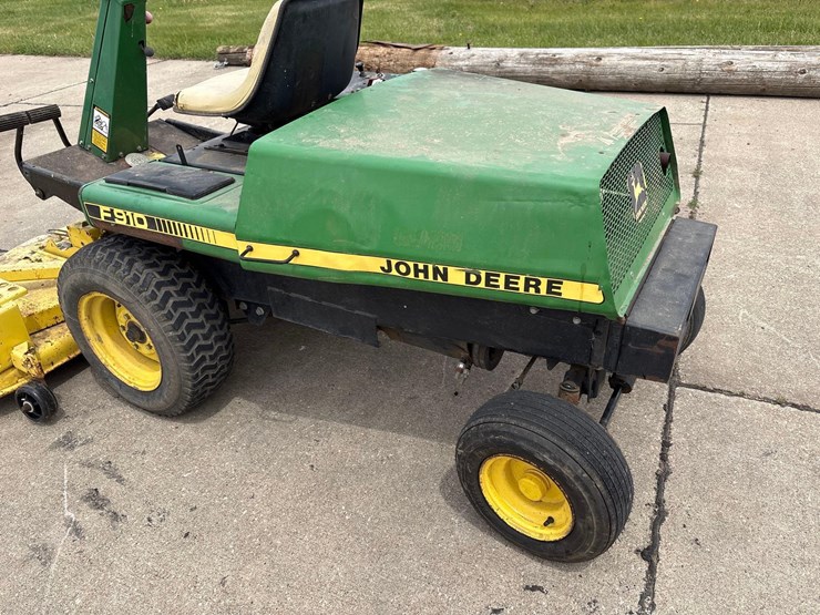 john-deere-f910-image-6