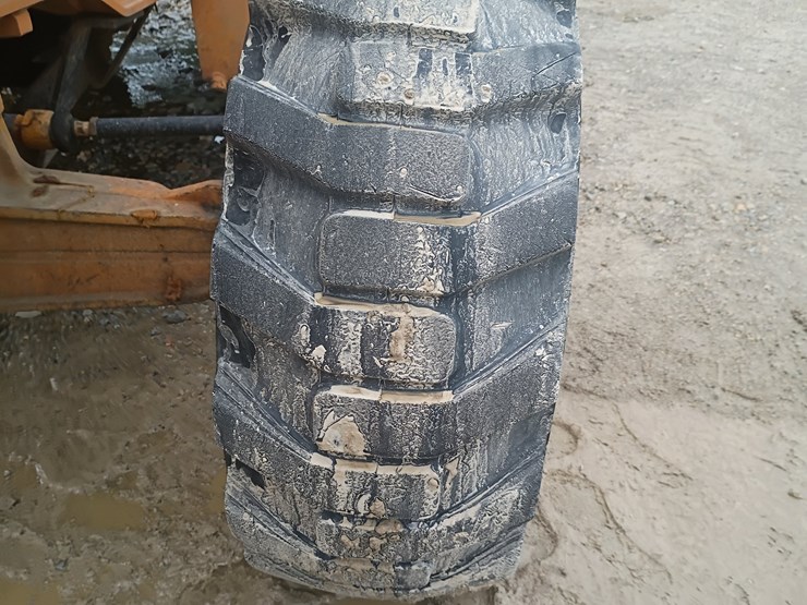 case-580m-image-101