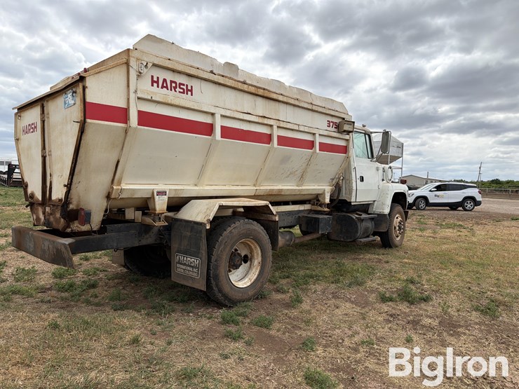 1992-ford-8000-image-5